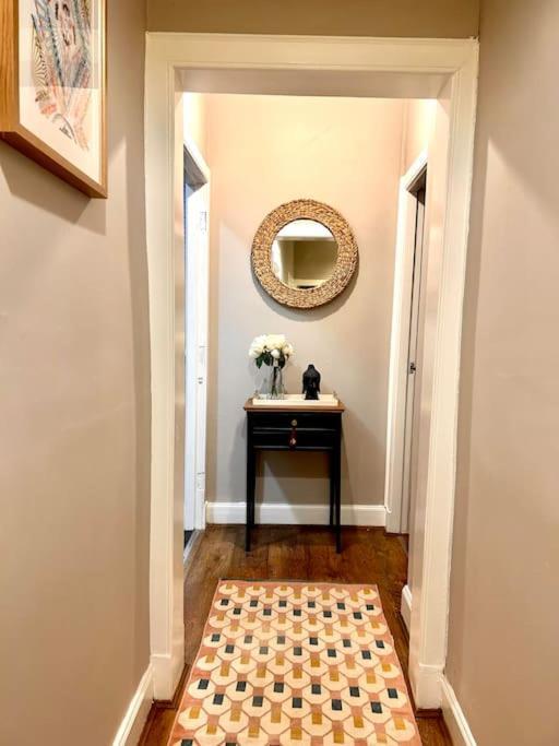 Large 2 Bedroom, Ground Floor Flat, Close To City Edinburg Exteriör bild